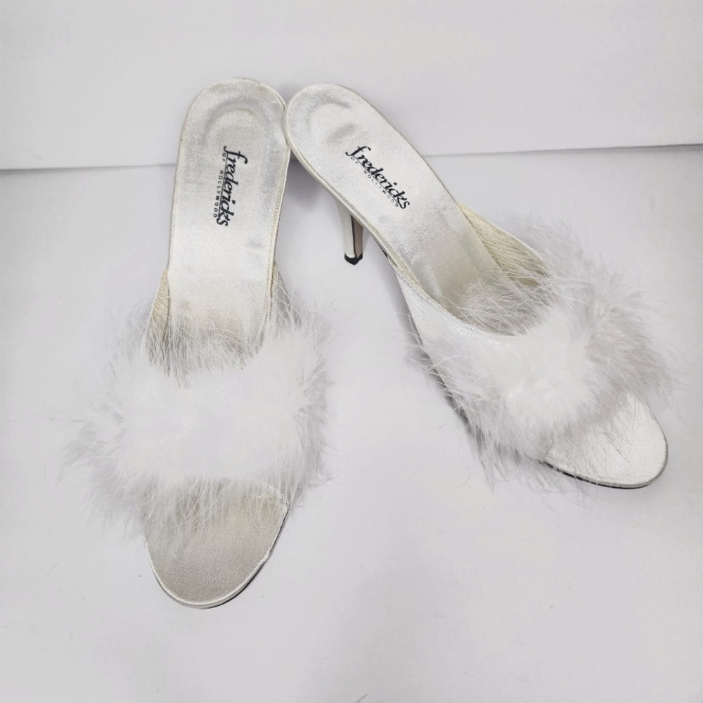 New in box. Frederick's of  Hollywood Marabou high heel slippers. White. Sz 9.